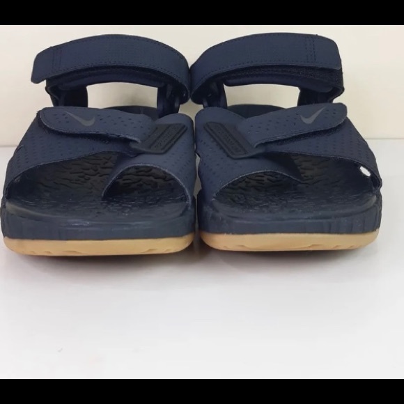 acg air deschutz black gum